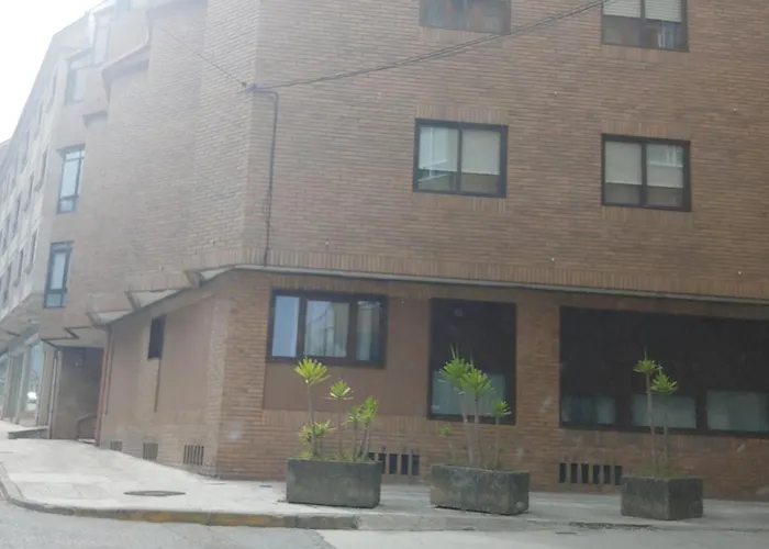 El Muelle Roto * Cangas do Morrazo